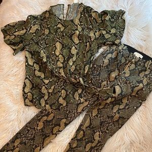 Green snake skin matching set